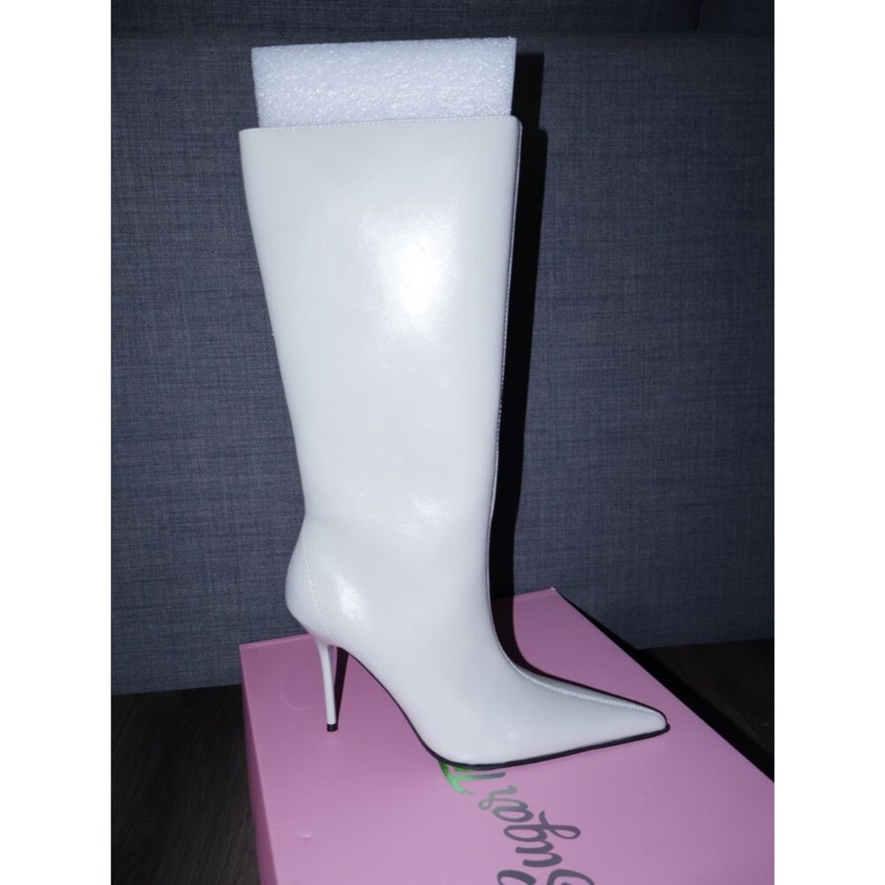 Sugar Thrillz White Pointed Toe Stiletto Knee High Boots GoGo Boots size 7
